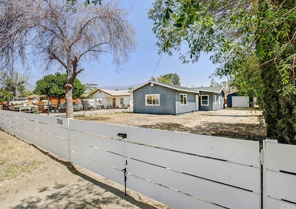 1st image of 7505 Lynwood Way