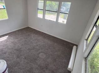 30 Wafford St #8, Umatilla, FL 32784