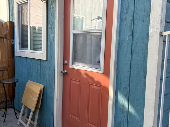 215 Vassar St, Reno, NV 89502