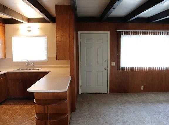 2nd image of 2245 Pine St APT 6