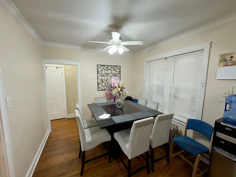 5002 N Springfield Ave — Photo 11