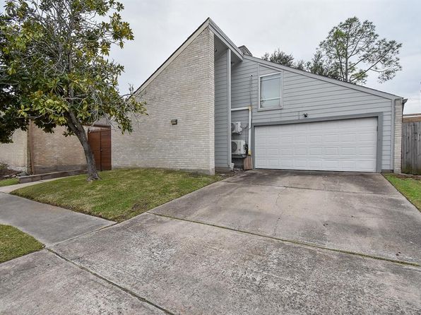 7631 Hopewell Ln