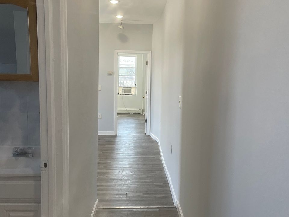 1st image of 3219 John F Kennedy Blvd APT 4
