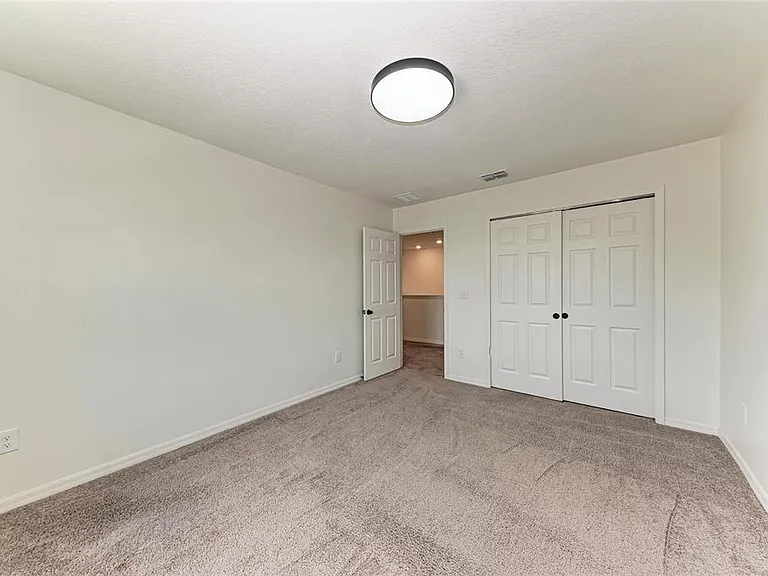5826 143rd Ct E — Photo 44