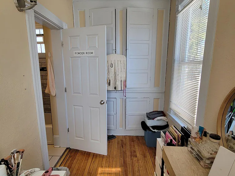 643 Van Buren St NE #1 — Photo 10