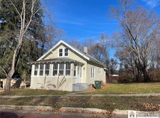 26 18th St, Jamestown, NY 14701