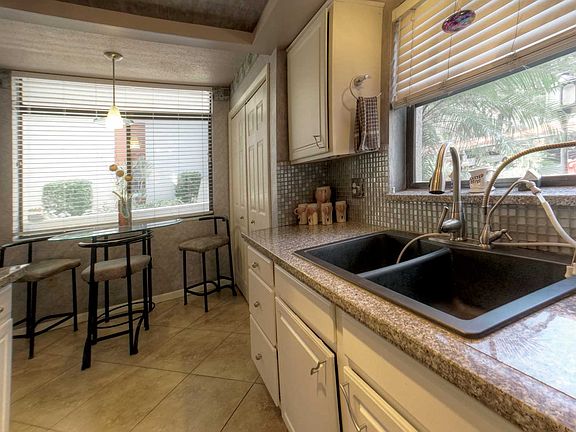 5th image of 2612 Pearce Dr Unit 107