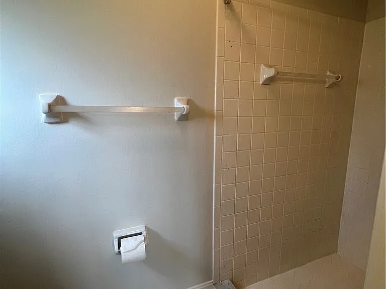 108 Tanglewood Ct #131-1 — Photo 14
