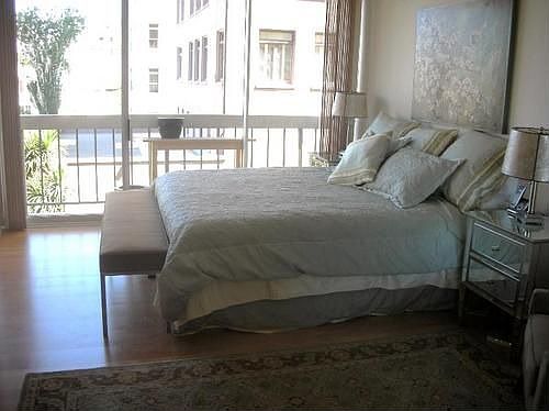 5th image of 1998 Broadway St #605