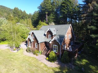 2320 Plunkett Rd, Bayside, CA 95524