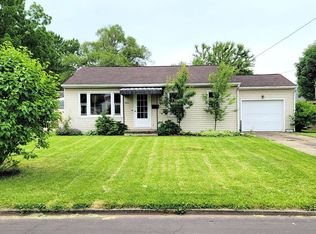 1622 Beacon St, Lancaster, OH 43130