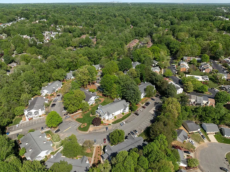 655 Balfour Rd — Photo 19