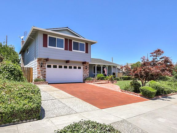 2nd image of 6139 Franciscan Way