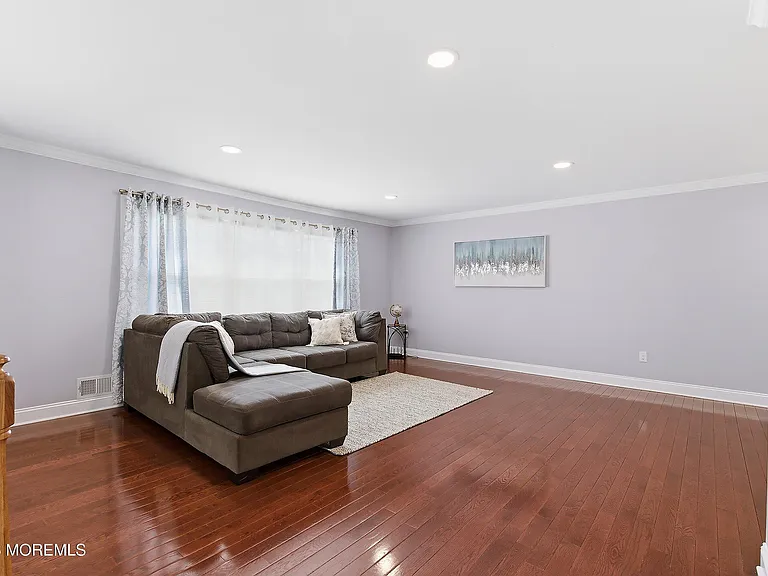 15 Bristlecone Dr — Photo 9