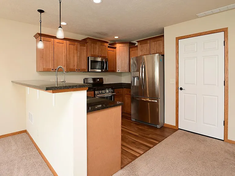 9009 Buckshot Rd — Photo 4