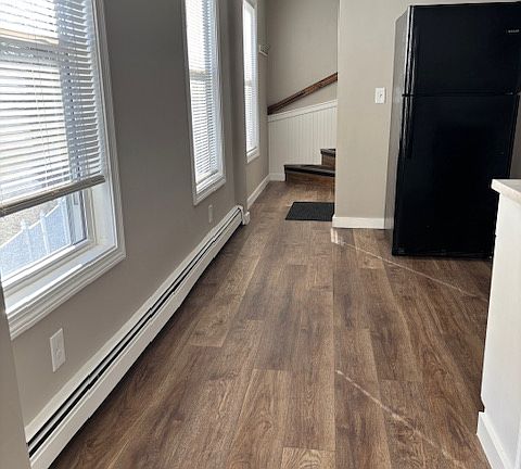 Kitchen - Hall to 3rd Floor