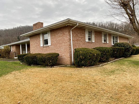 5th image of 2111 Deegan Ave