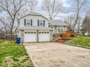 18270 Troost St, Olathe, KS 66062