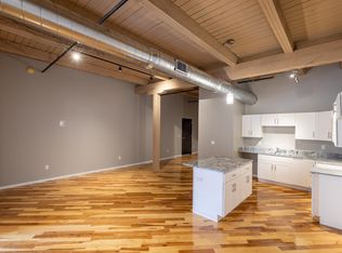 116 N 4th St #10912403, Burlington, IA 52601