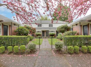 2105 NE Everett St APT 6, Portland, OR 97232