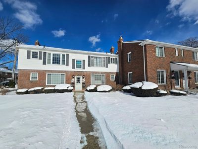 23213 Edsel Ford Ct #154, Saint Clair Shores, MI, 48080