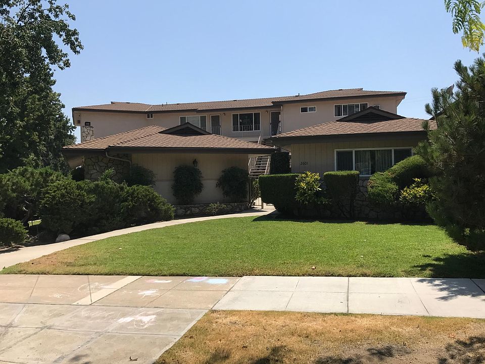 1st image of 2601 N Glenoaks Blvd
