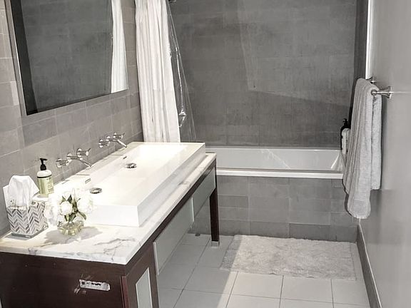 4th image of 30 Bayard St APT 6D