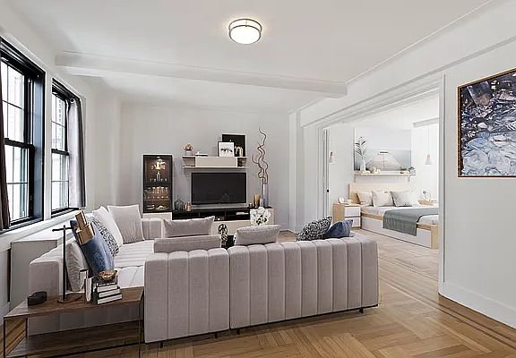 2nd image of 25 E 67th St APT 10E