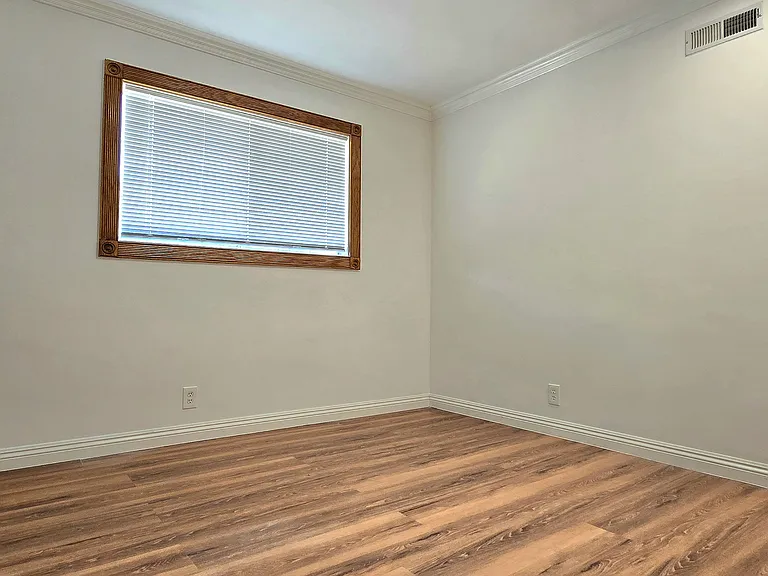 700 E Angeleno Ave — Photo 17