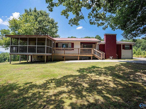 2nd image of 552 County Road 255