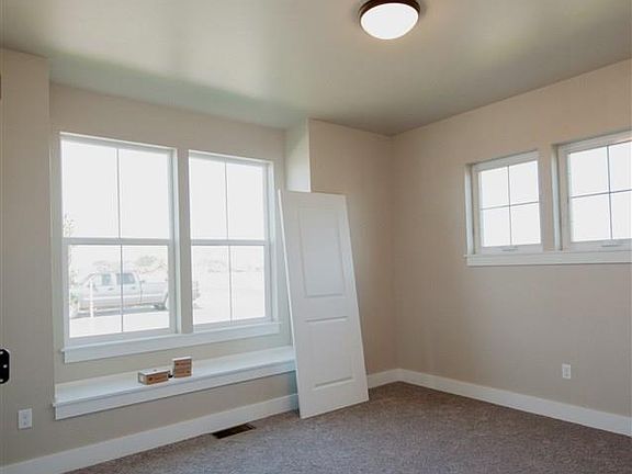 3rd image of 3450 S 22nd Ave