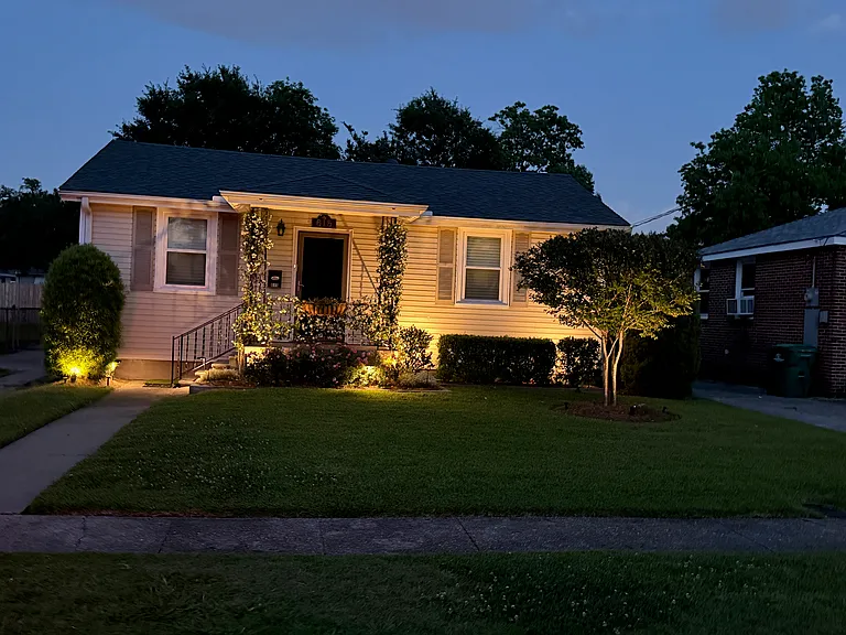 615 Tucker Ave — Photo 2