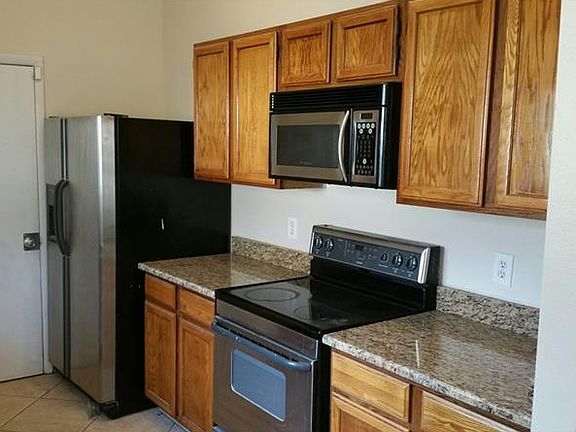 3rd image of 7643 Eldorado Pl