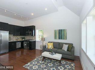 216 21st St NE APT 1, Washington, DC