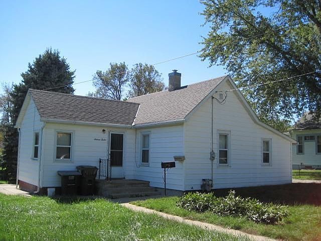 1st image of 1612 W Willis Ave