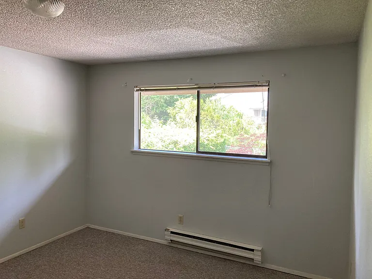 9919 NE 119th Ct #8 — Photo 11