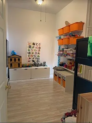 Rented by Realty Collective | media 19