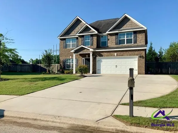 208 Black Hawke Ln, Kathleen, GA 31047