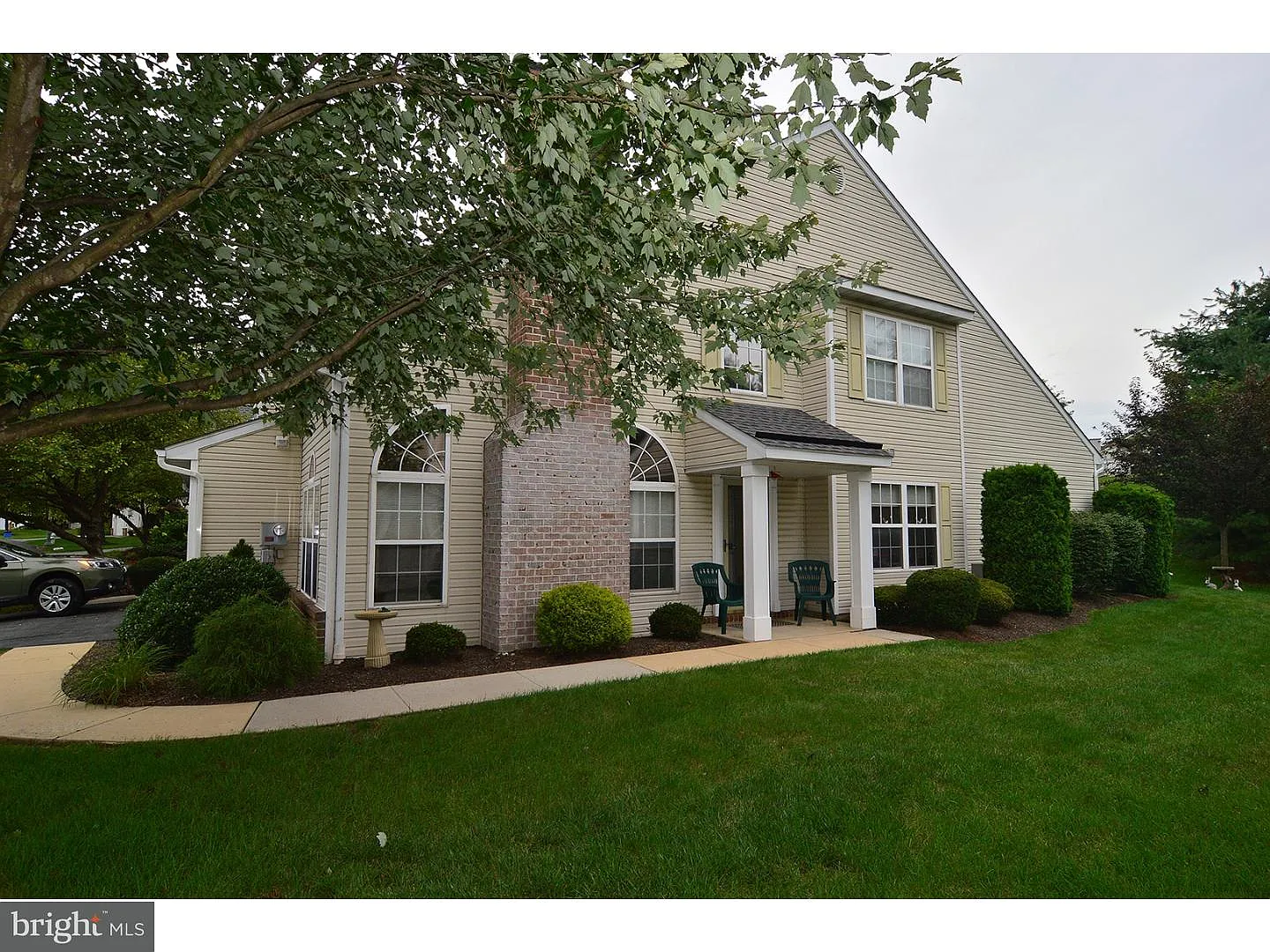 152 Hickory Ln photo 1
