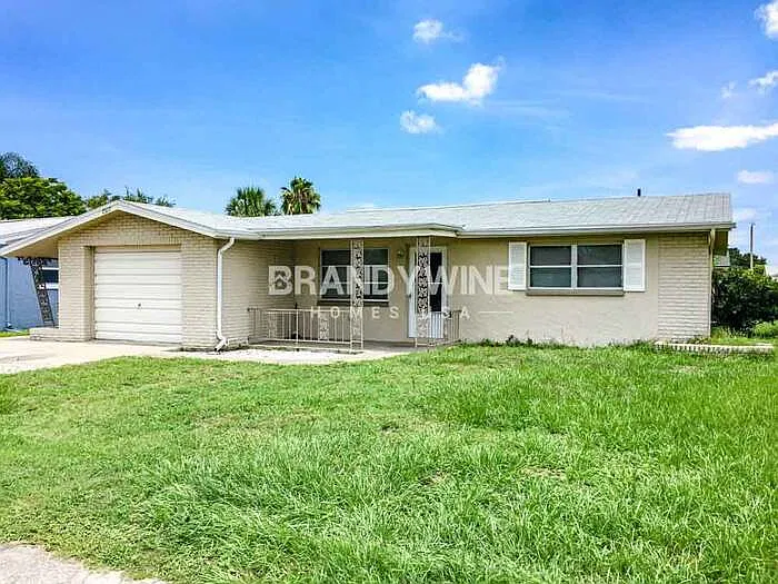 7317 Oak Crest Dr — Photo 3