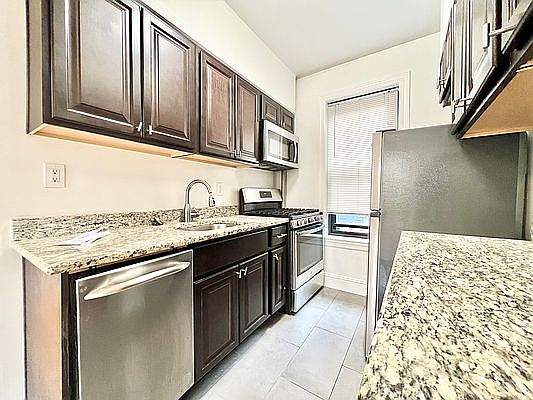 5th image of 32-50 93rd St #B2
