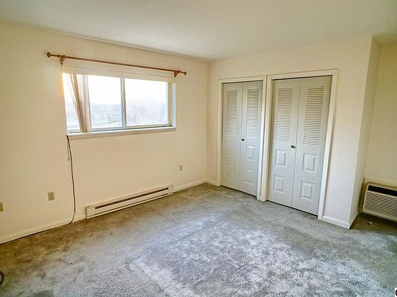 5th image of 36 Glenview Cir