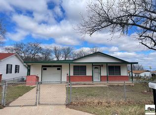 1005 Phil Ave, Copperas Cove, TX 76522