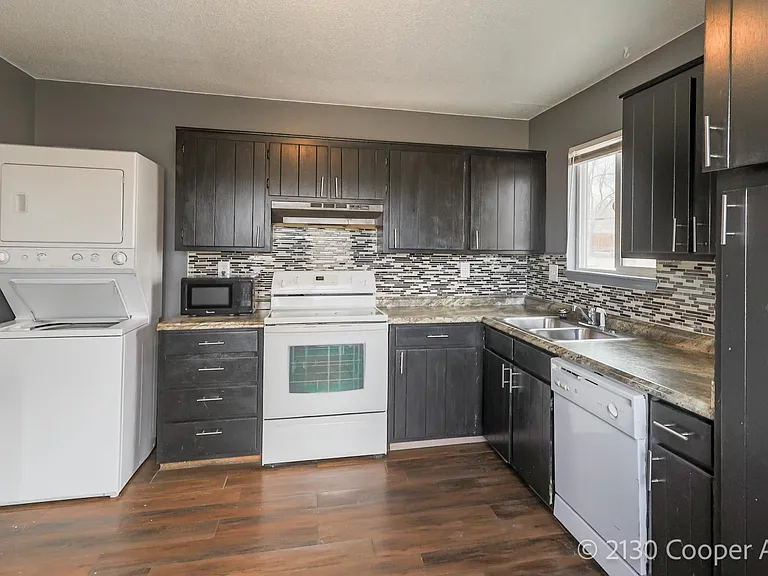 2130 Cooper Ave #B — Photo 11
