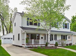 503 N Forest Ave, Mount Prospect, IL 60056