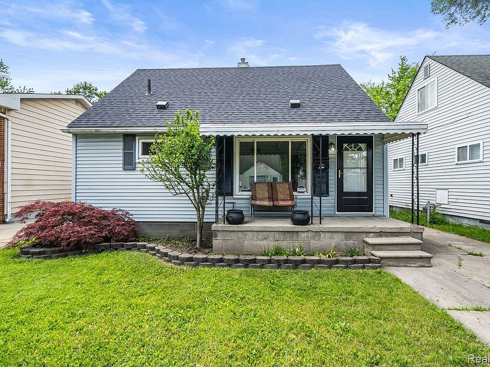 1st image of 24257 Lauren Ave