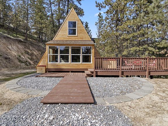 3rd image of 60 Wilderness Ranch Rd