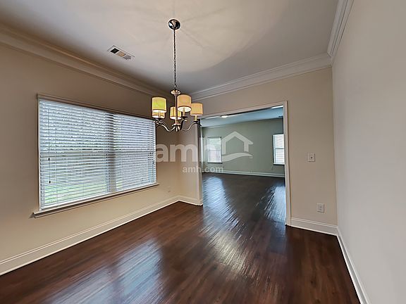 4th image of 2434 Beal St