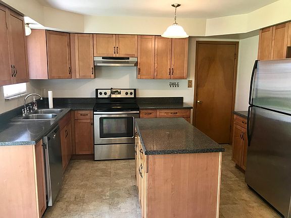 5th image of 24742 Blackmar Ave