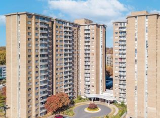 1836 Metzerott Rd APT 2010, Hyattsville, MD 20783